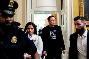 “Elon non sarà messo alle strette”: All’interno di un tentativo del gabinetto Trump di controllare Elon Musk