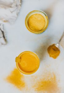 Sì, il latte d’oro può alleviare la sindrome premestruale