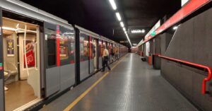 Bus, metro e tram: accordo sul contratto con aumenti medi di 200 euro. Salta lo sciopero del 1° aprile