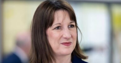 Rachel Reeves si sta preparando a svelare tagli per miliardi di euro