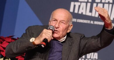“Corpo contundente contro Meloni? Gesto futurista”. Bertinotti tira dritto e non si scusa
