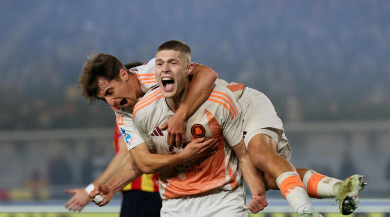 Serie A: a Lecce la Roma vince ancora e scavalca la Lazio