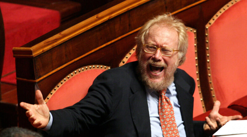 L’appello di Paolo Guzzanti: “Sono rimasto con 14 euro, aiutatemi”