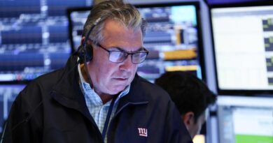 Tonfo dei future a Wall Street: Nasdaq -4,2%. Apple perde il 7,8%