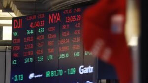 Dazi Trump, le Borse di oggi 4 aprile. Giù l’Europa, crolla Milano a -2,7%. Fmi: “Rischio globale”