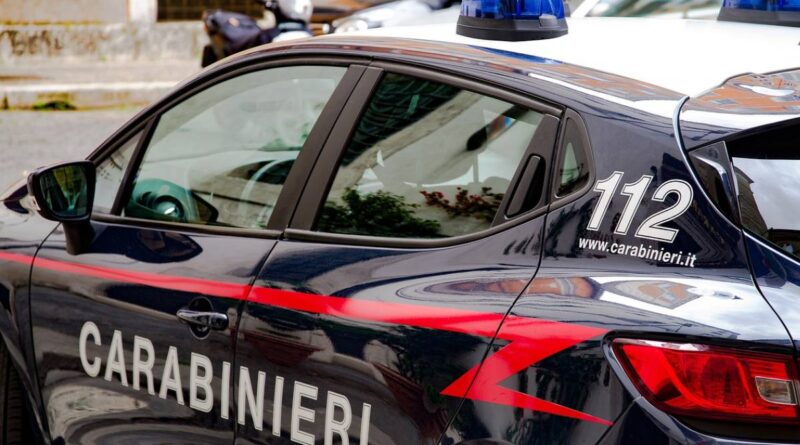 Pavia, coppia trovata morta in casa: si ipotizza omicidio-suicidio