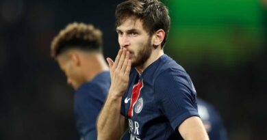 Kvaratskhelia, eurogoal col PSG in Champions: “Adoro Maradona”. Crescono i rimpianti del Napoli e di Conte