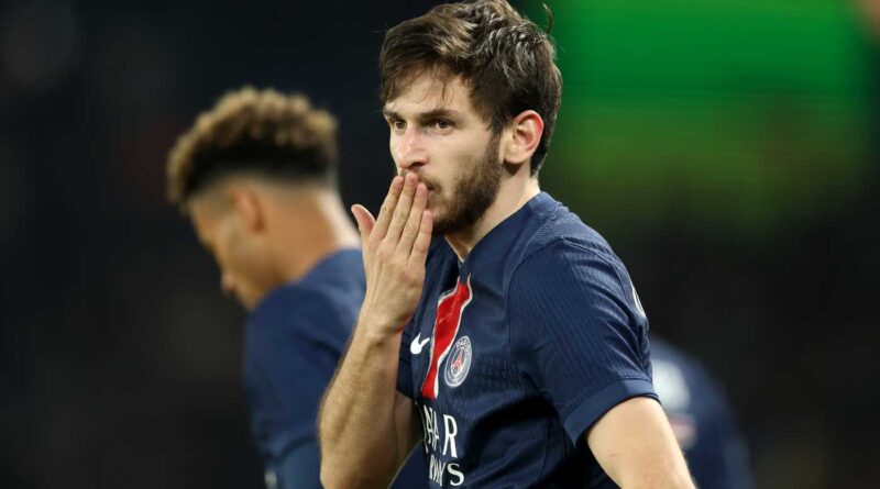 Kvaratskhelia, eurogoal col PSG in Champions: “Adoro Maradona”. Crescono i rimpianti del Napoli e di Conte