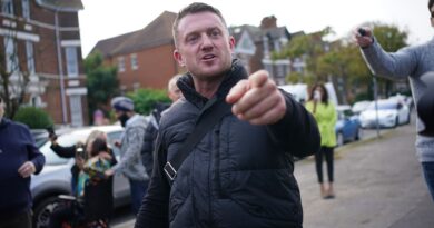 Tommy Robinson contesta la condanna al carcere