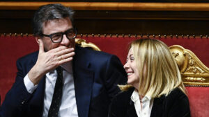 S&P alza il rating dell’Italia a BBB+, ‘dalla politica di Meloni stabilità ai mercati’