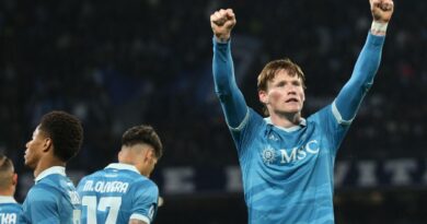 Napoli-Empoli 3-0: McTominay e Lukaku riportano Conte a -3 dall’Inter