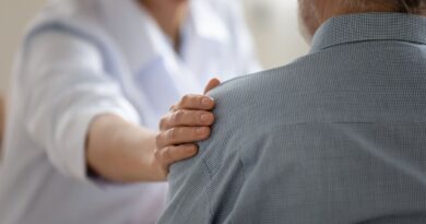 Due caregiver su tre trovano difficile accedere ai servizi di supporto