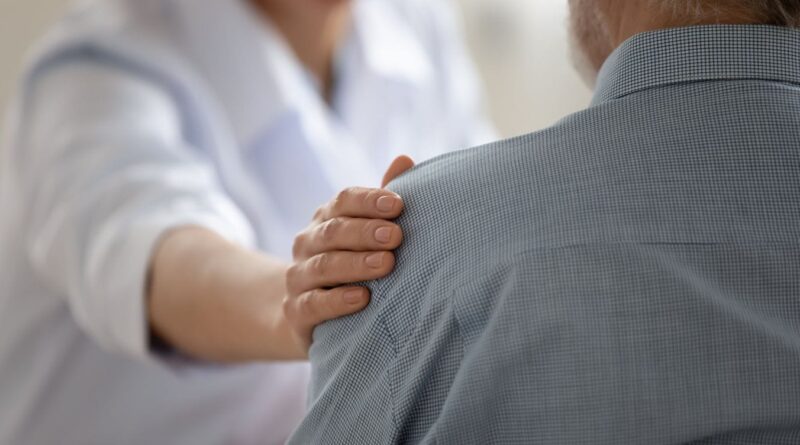 Due caregiver su tre trovano difficile accedere ai servizi di supporto