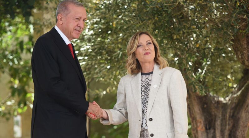 Il 29 aprile Erdogan in Italia per vertice intergovernativo. L’export verso la Turchia è cresciuto in un anno del 24%