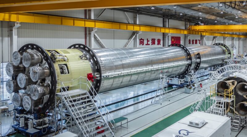 Sta proseguendo l’assemblaggio del razzo spaziale cinese riutilizzabile Landspace Zhuque-3