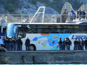 Il clandestino nel Cpr albanese chiede asilo, i giudici: deve tornare in Italia
