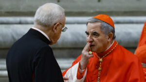 Il cardinale Becciu: “Non c’è stata la volontà di estromettermi dal Conclave”