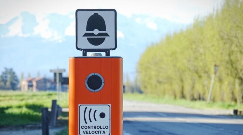Cade il “colpo” di Fleximan: scatta l’allarme, l’Autovelox resta al suo posto. E c’erano le telecamere