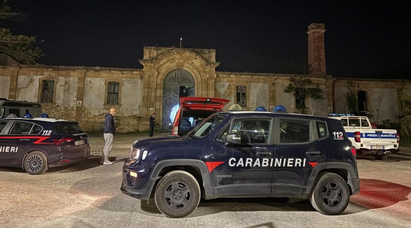 Tragedia a Mazara, due ragazzi cadono dal tetto di una vecchia azienda: uno è morto, l’altro è grave