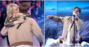 “Quando ti ho visto entrare ho pensato a quanto mi manchi. Sei bravissimo”: Maria De Filippi ad “Amici 24” abbraccia Holden, che ha cantato “Autodistruzione”