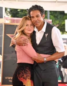 Il matrimonio di Ellen Pompeo e Chris Ivery è un sogno per Hollywood