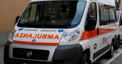 Tre incidenti sul lavoro in poche ore: operaio 46enne muore di infarto. Due feriti gravi dopo cadute dall’alto