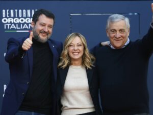 Il centrodestra cresce ancora, giù opposizioni e campo largo: il sondaggio che imbarazza la sinistra