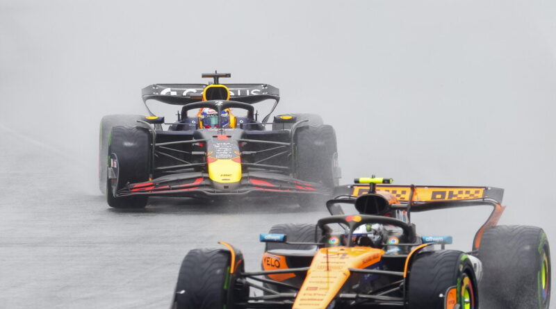 F1: Gp Miami, Verstappen conquista la pole ma Antonelli in pressing