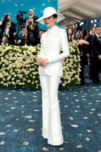 Met Gala 2025: i look del tappeto rosso: Scopri tutti gli abiti e i vestiti delle celebrità