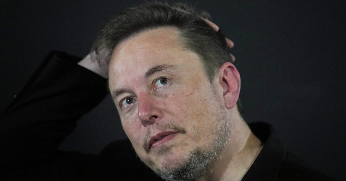 Elon Musk e la colonizzazione spaziale, Marte deve essere “autonoma dalla Terra”