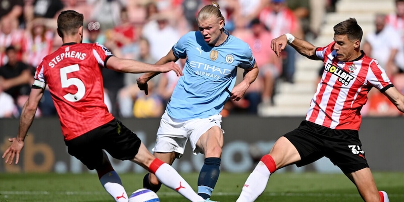 <p>Il City scivola sul pi&ugrave