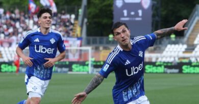 Tris Como, Fabregas &egrave