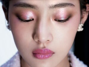 gli 11 migliori prodotti per il trucco di Chanel secondo Vogue