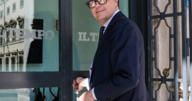 Bruxelles censura chi non è di sinistra. Ecco la conferenza degli esclusi