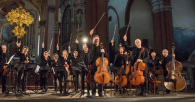 Ezio Bosso, musica per la pace: il concerto con Emergency a cinque anni dalla scomparsa del Maestro