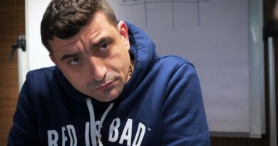 Incontro con l’orgoglioso filo-trumpiano che potrebbe essere il nuovo presidente della Romania