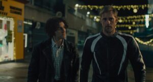 Alexander Skarsgård è il padrone dei sogni di una subacquea nell’avvincente dramma Pillion