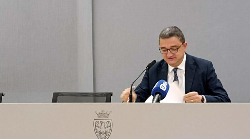 Il governo impugna la legge trentina sui mandati, Fugatti: ‘E’ un atto contro il Trentino’