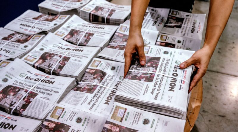 Ben Collins di The Onion sa come salvare i media