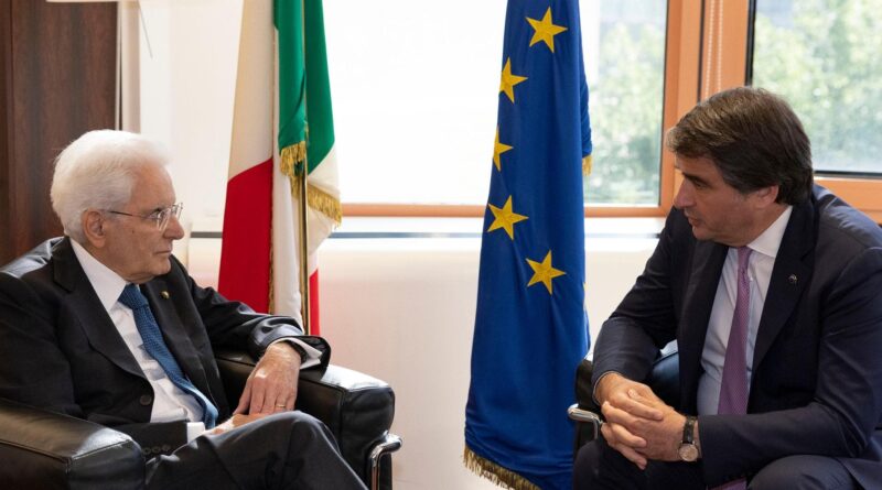 Mattarella: “La vita del nostro Paese intrecciata all’Unione europea”