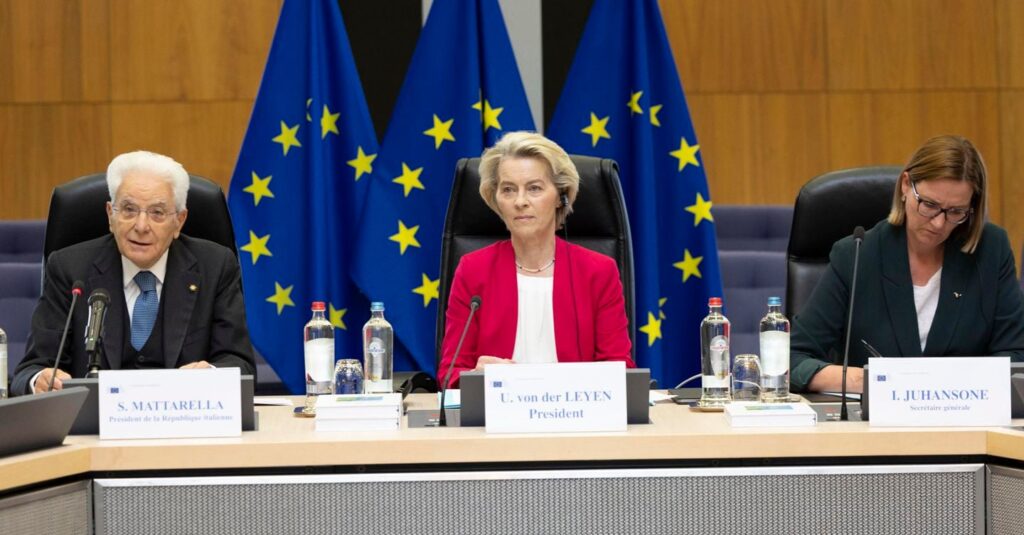 Mattarella: “L’Italia lavorerà con responsabilità con la Ue, non affievolire spinta europeista”