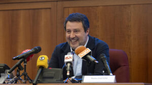 Salvini: “La sentenza della Consulta è politica
