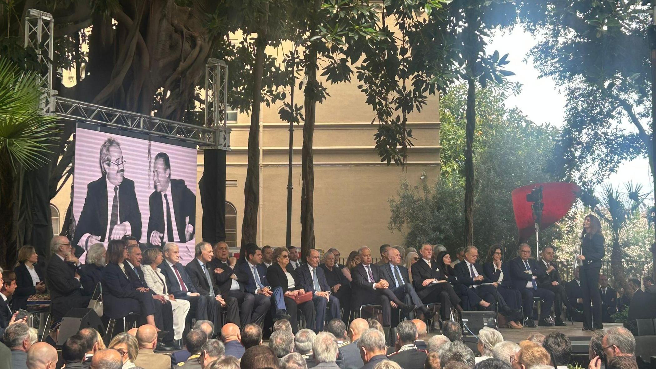 La strage di Capaci 33 anni fa, Piantedosi: “La mafia oggi contamina le stazioni appaltanti”
