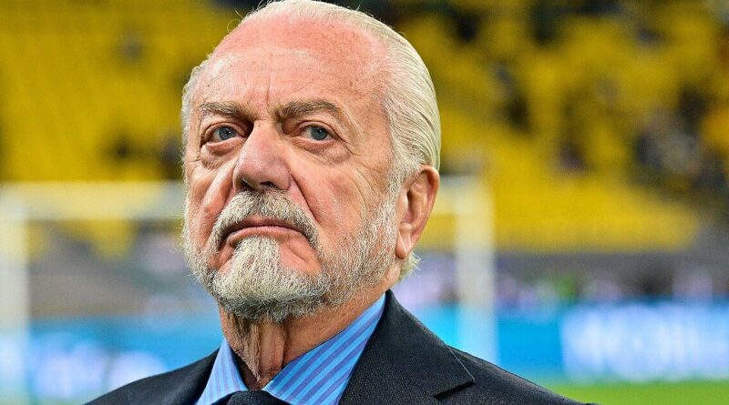 Napoli, gioia per lo scudetto ma futuro di Conte incerto: le parole di De Laurentiis
