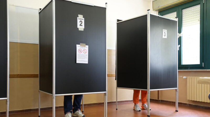 Elezioni amministrative, oggi seggi aperti dalle 7: al voto 117 comuni, 4 i capoluoghi