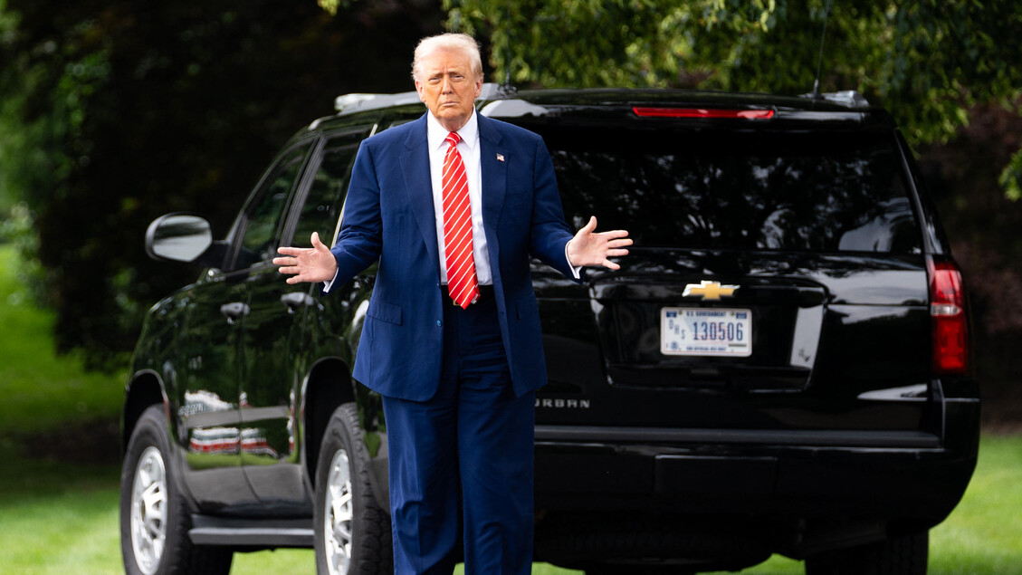 Trump raddoppia i dazi sull’acciaio al 50%
