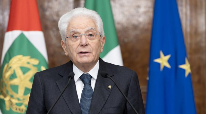 Festa del 2 giugno, Mattarella scrive ai prefetti: “Sia momento di unità e concordia”
