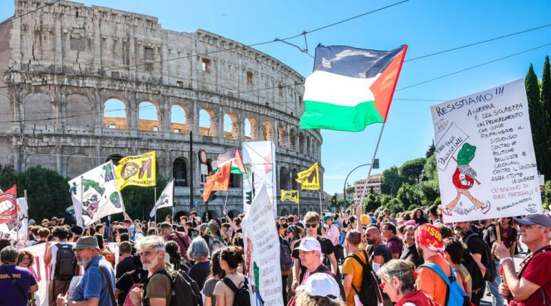 La piazza contro il decreto sicurezza: “No allo Stato di paura”