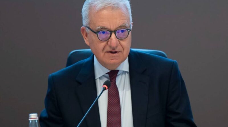 Il governo toglie la scorta degli 007 a Renzi, Prodi, Monti, D’Alema e Gentiloni