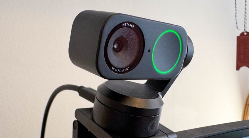 Recensione Insta360 Link 2: la webcam 4K che segue ogni tuo movimento